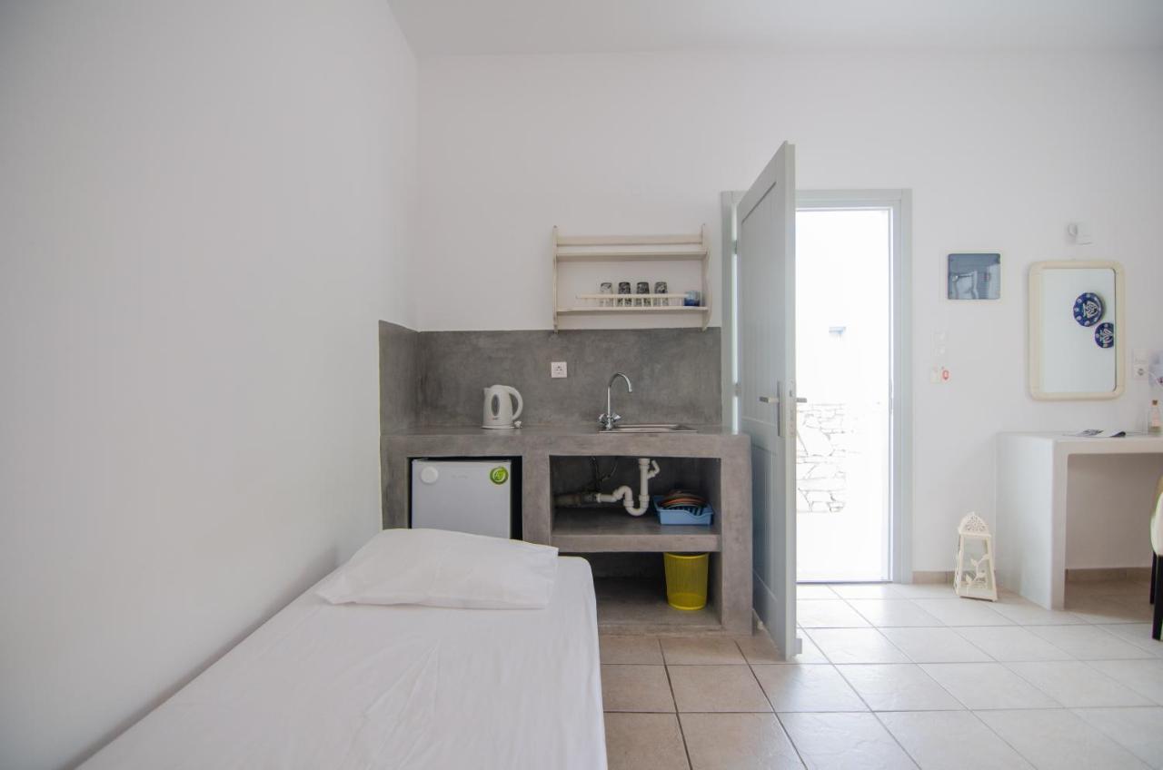 Marias Rooms Chora  Exterior photo