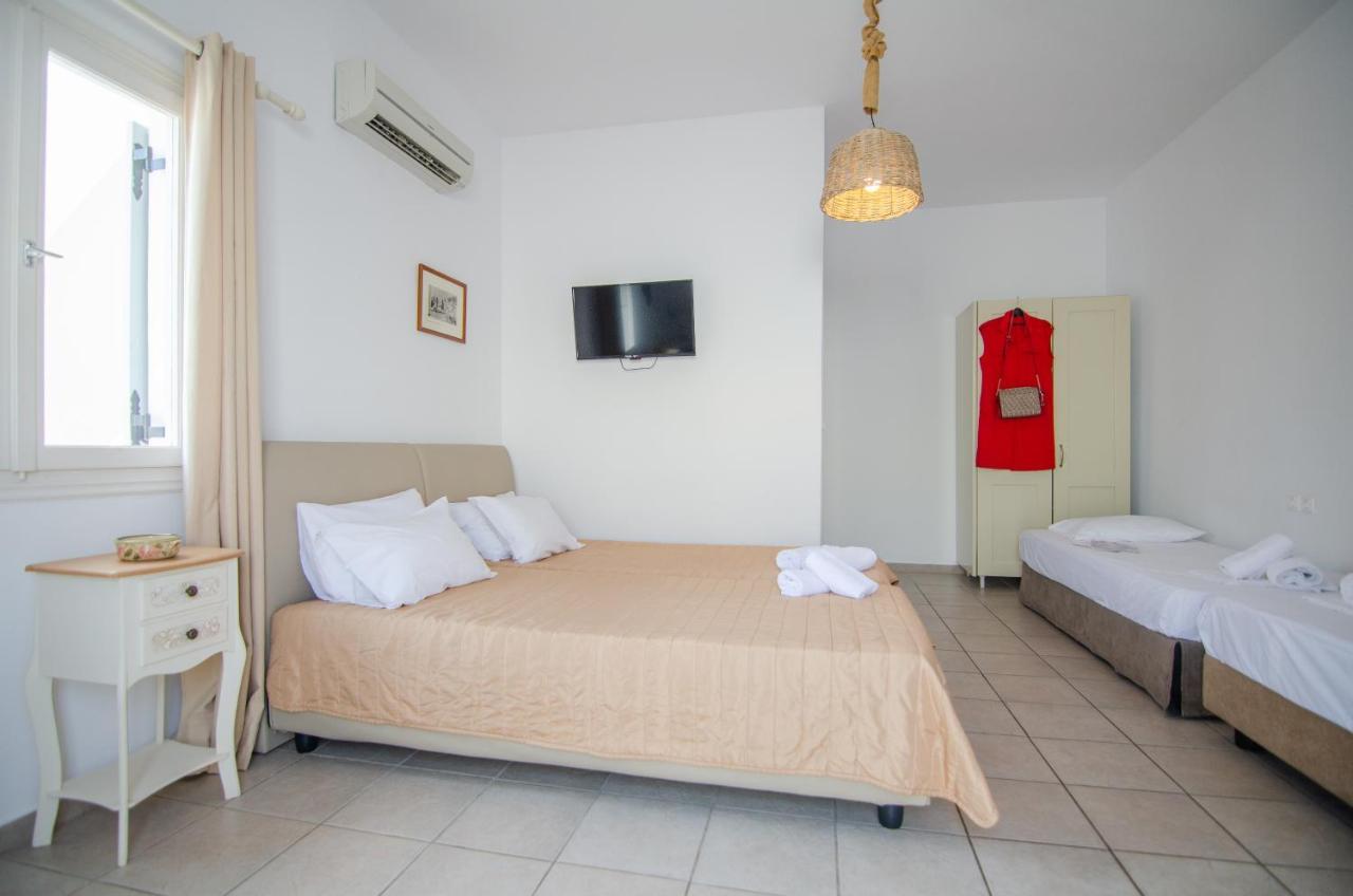 Marias Rooms Chora  Exterior photo